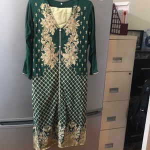 3 Piece Indian Dress, great for parties.